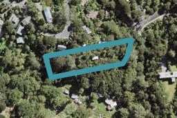 33 McEldowney Road, Titirangi, Auckland