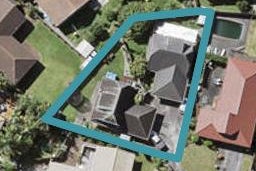 1/13 Mirabell Place, Golflands, Auckland