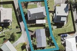 2/30 Barbados Drive, Unsworth Heights, Auckland
