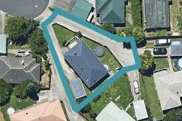 16A Surrey Grove, Parkvale, Tauranga