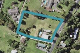 350 Point View Drive, Shamrock Park, Auckland