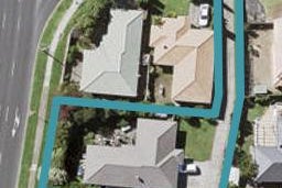 64 Tarnica Road, Northpark, Auckland