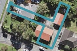 2E Alston Avenue, Kelston, Auckland