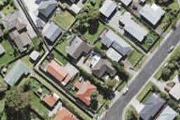 1/77 Farquhar Road, Glendene, Auckland