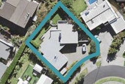 9 Rangi Avenue, Schnapper Rock, Auckland
