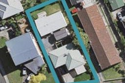 2/14 Grande Vue Road, Hillpark, Auckland