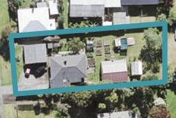 4 Harrybrook Road, Green Bay, Auckland