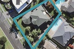 62 Onetaunga Road, Chatswood, Auckland