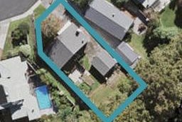 24 Mountbatten Avenue, Hillcrest, Auckland