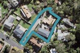 2/17 Blundell Place, Chatswood, Auckland