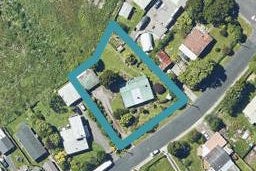 11 Charles Road, Hannahs Bay, Rotorua