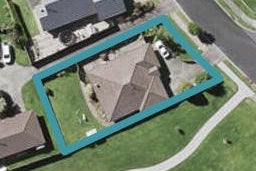 74 Frank Nobilo Drive, Golflands, Auckland