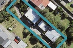 2/12 Wattle Road, Sunnyvale, Auckland