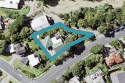 27 Browns Bay Road, Browns Bay, Auckland