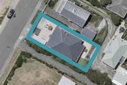 75 The Parade, Paekakariki