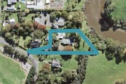 11 Newton Road, Riverhead, Riverhead