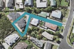 5A Hauraki Crescent, Pinehill, Auckland