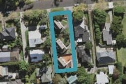 2/13 Taiere Terrace, Onehunga, Auckland