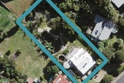 7 Jellicoe Parade, Surfdale, Waiheke Island