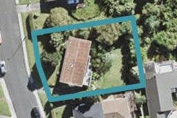 14 Barker Rise, Northcross, Auckland