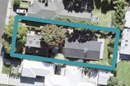 2/83 The Circle, Manly, Whangaparāoa