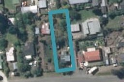 8 Queens Avenue, Waikuku Beach, Waikuku Beach