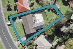 64 La Rosa Street, Green Bay, Auckland