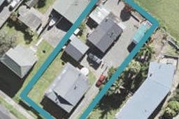 8 Karaka Road, Papakura