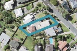 1/8 Clematis Avenue, Murrays Bay, Auckland