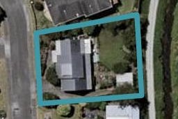 14 Pohutukawa Crescent, Raumati Beach, Paraparaumu