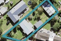8 Ferry Parade, Herald Island, Auckland