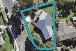 40 McDowell Crescent, Hillcrest, Auckland