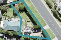 8 Crown Road, Tindalls Beach, Whangaparaoa