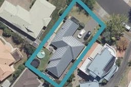 22 Montrose Crescent, Huntington, Hamilton
