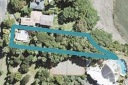 100 Kauri Point Road, Laingholm, Auckland