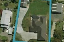 2 Shearwater Street, One Tree Point
