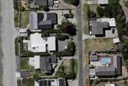 8 Groves Road, Raumati Beach, Paraparaumu