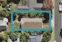 6 Paruru Avenue, Northcote, Auckland