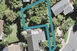 18A Barker Rise, Northcross, Auckland