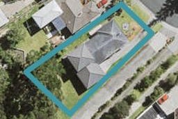 42 Staincross Street, Green Bay, Auckland