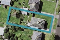 17 Kawiti Avenue, Point England, Auckland