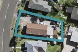 33 Garton Drive, Massey, Auckland