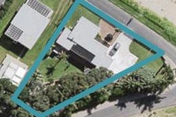 2 Beach Parade, Oneroa, Waiheke Island