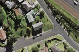 1B Stephen Lysnar Place, Hillsborough, Auckland