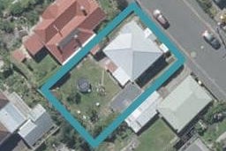 18 Baldwin Street, North East Valley, Dunedin