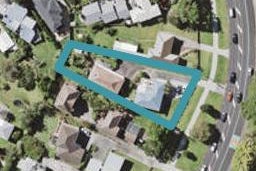 2/264 East Coast Road, Forrest Hill, Auckland
