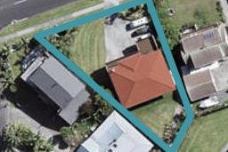 66 Torkar Road, Clarks Beach, Clarks Beach