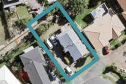 28 Taupiko Place, Green Bay, Auckland