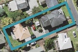 2/734 East Coast Road, Pinehill, Auckland