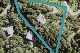 70 Rayner Road, Piha, Piha